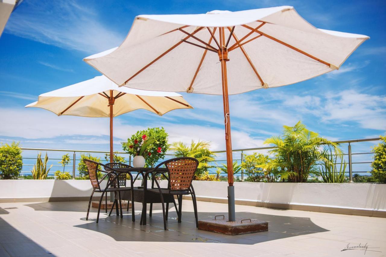 The Streamliner Hotel Apartment Toamasina Kültér fotó